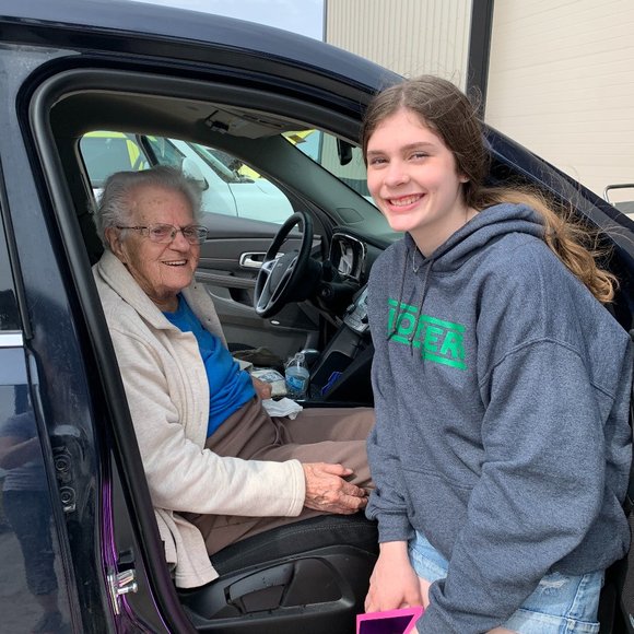 Meet the Posher! - Picture 16 of 16